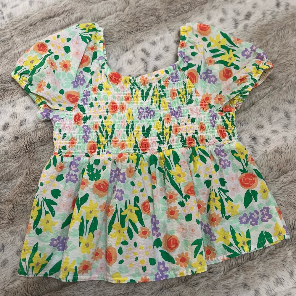 đĽ 2/$15!! Cat & Jack Girls Floral Smocked Peplum Top - Picture 5 of 5